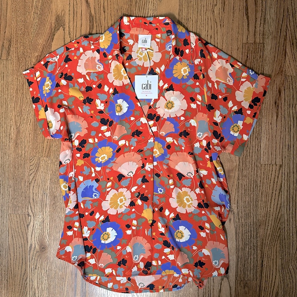 Cabi Heart of Cabi Foundation floral top, NWT
